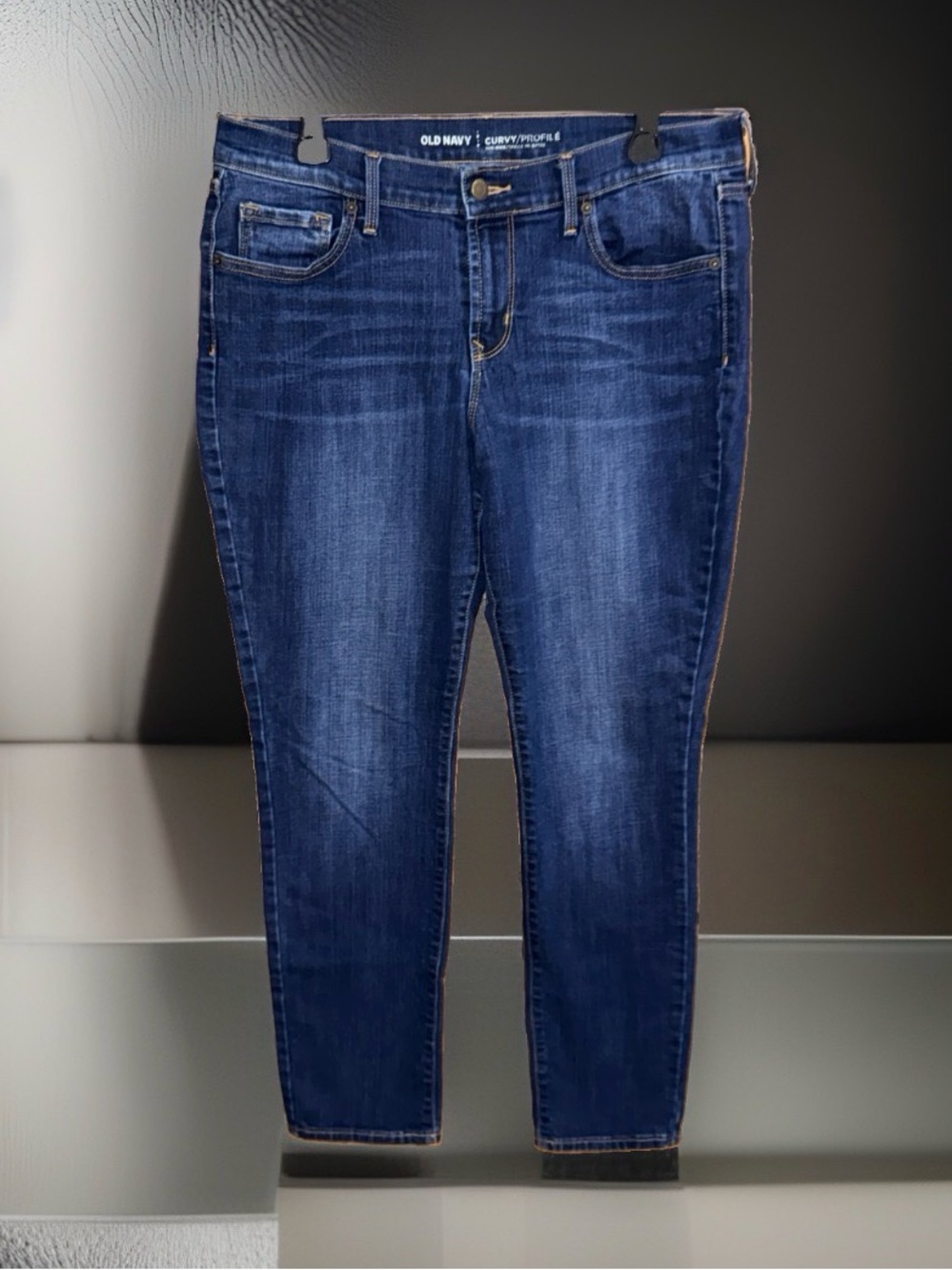 Old Navy Curvy Profile Mid-Rise Jeans - Dark Blue-12P-EC